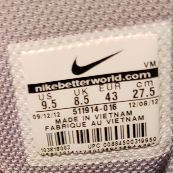 Nike - Picture 5 of 10